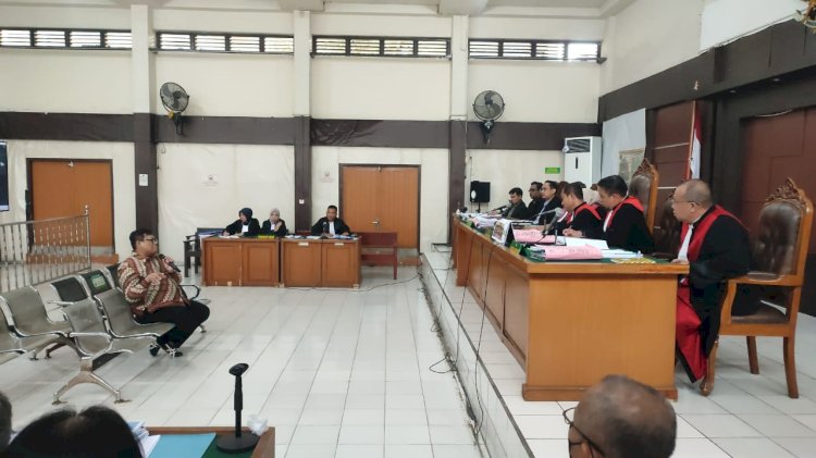 Sidang dugaan kasus korupsi akuisisi kontraktor tambang batu bara PT Satria Bahana Sarana (PT SBS) oleh anak perusahaan PT Bukit Asam Tbk (PTBA) yakni PT Bukit Multi Investama (BMI) kembali digelar di Pengadilan Negeri Palembang hari Jumat (1/3). (RMOlSumsel.id)