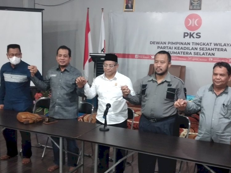 Jajaran pengurus DPW PKS Sumsel. (dudi oskandar/rmolsumsel.id)