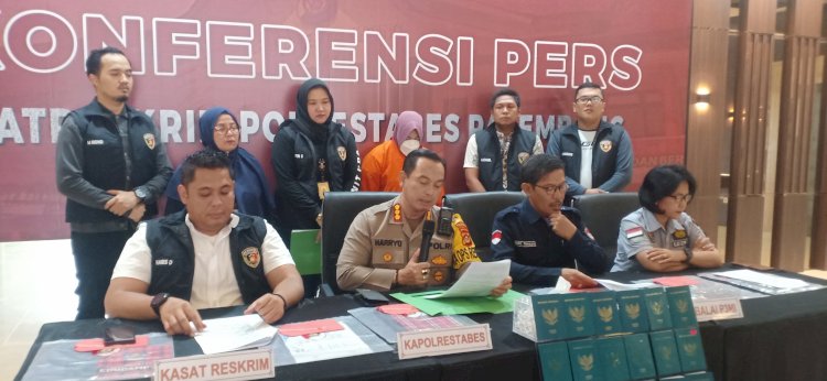 Kapolrestabes Palembang melakukan gelar perkara terkait terbongkarnya tempat penampungan TKI ilegal. (Denny Pratama/RMOLSumsel.id)