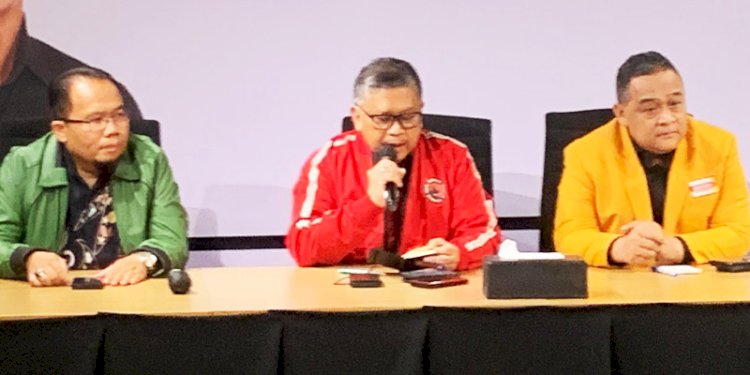 Sekjen DPP PDI Perjuangan, Hasto Kristiyanto (tengah)/RMOL
