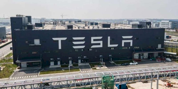 Pabrik Tesla Giga Shanghai China/Net