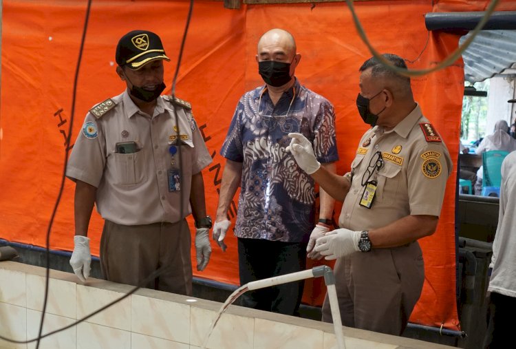 Tim Karantina Sumsel saat melakukan inspeksi ke salah satu IKI yang ada di Sumsel. (ist/rmolsumsel.id)