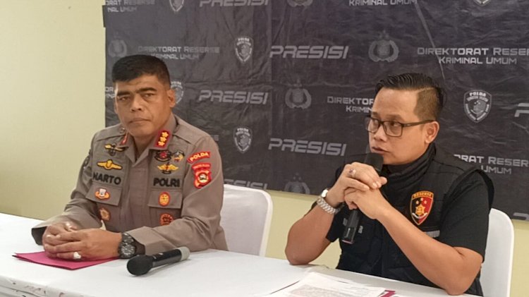 Kabid Humas Polda Sumsel Kombes Pol Sunarto saat memberikan keterangan terkait debt collector yang sering melakukan penarikan paksa kendaraan kreditur . (Fauzi/RMOLSumsel.id)