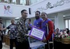 Pj Walikota Palembang Berikan Bonus kepada Para Atlet Porprov dan Perpaprov