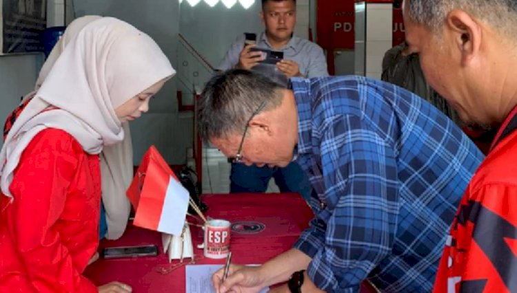Alpian Maskoni gerak cepat menjalani pendaftaran atau penjaringan bakal calon (balon) Wali Kota di PDIP Pagar Alam/ist