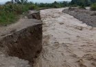 Banjir di Paiker Empat Lawang Sebabkan Akses Jalan Desa Terputus