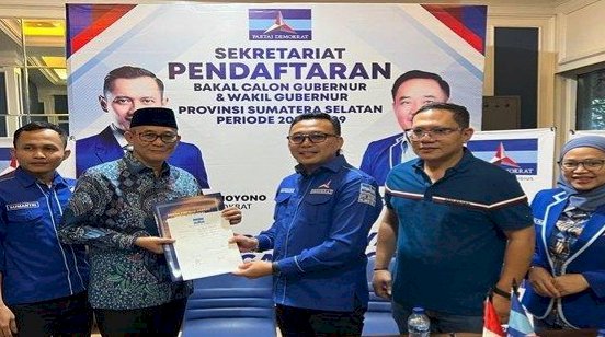 Heri Amalindo datang langsung ke Kantor DPD Demokrat Sumsel untuk mengambil formulir pendaftaran/ist