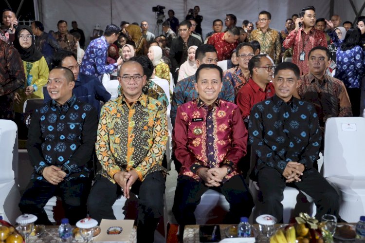 Pj Gubernur Sumsel, Agus Fatoni bersama Ketua KPU RI Hasyim Asy'ari 