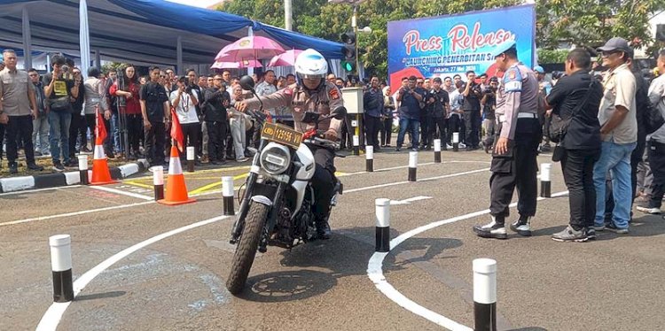 Launching SIM C1 di Satuan Penyelenggara Administrasi SIM (Satpas) Daan Mogot, Cengkareng, Jakarta Barat, Senin (27/5)/RMOL