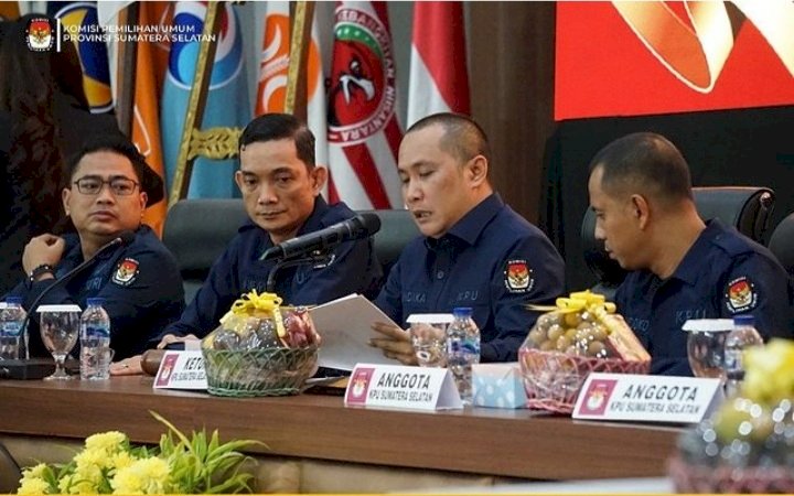 Ketua KPU Sumsel Andika Pranata Jaya dalam rapat pleno terbuka/repro
