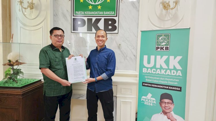 Yudha Pratomo Mahyuddin atau YPM bakal calon Walikota Palembang 2024, saat mendapatkan rekomendasi dari DPP PKB (Humas YPM/RMOLSumsel.id)