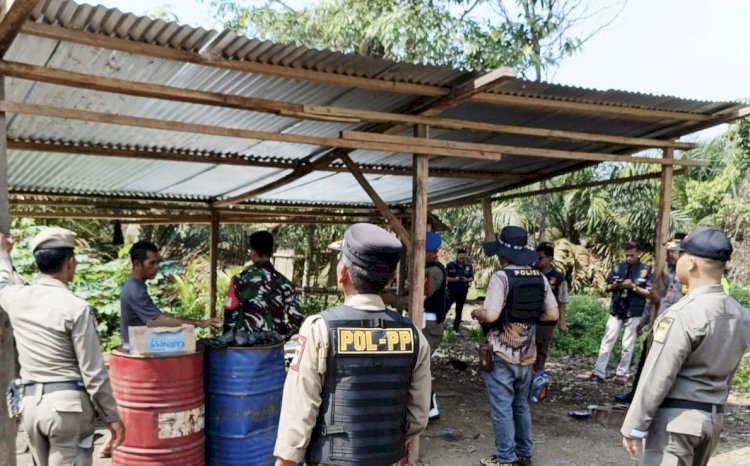 Tim gabungan membongkar gudang minyak ilegal/Foto:Polres Musi Rawas