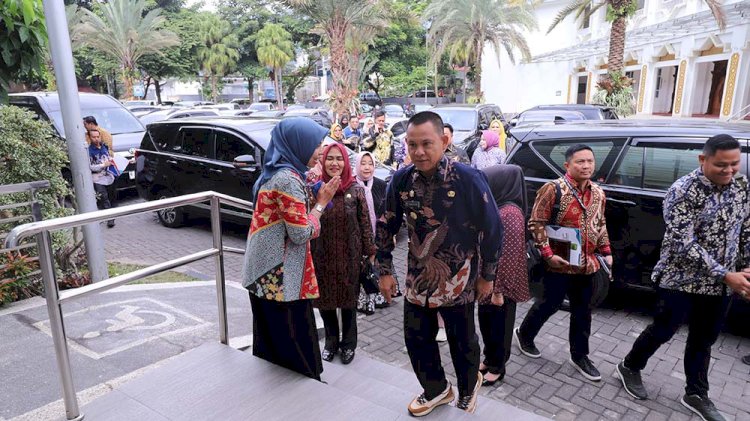 Pj Bupati saat kunjungan ke Kota Batu dan Kabupaten Malang/Foto: Humas