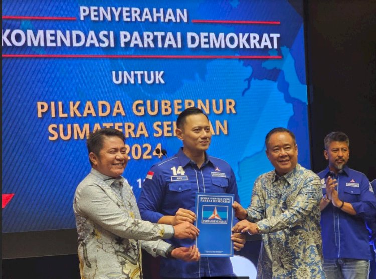 Ketua Umum DPP Partai Demokrat, Agus Harimurti Yudhoyono (AHY) telah memberi restu pasangan Herman Deru-Cik Ujang (HDCU) untuk bertarung di Pemilihan Gubernur (Pilgub) Sumsel 2024. (DPP Demokrat/RMOLSumsel.id)
