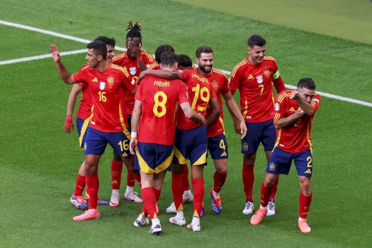 Timnas Spanyol merayakan kemenangan/ist