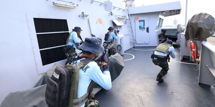 Latihan VBSS dari tim Komando Pasukan Katak (Kopaska)/Ist