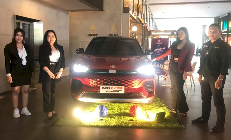 Produsen mobil asal Inggris, Morris Garage (MG) Motor, memperluas pasar otomotifnya di Indonesia dengan membuka showroom pertama di Palembang/Foto: Maya Hasan