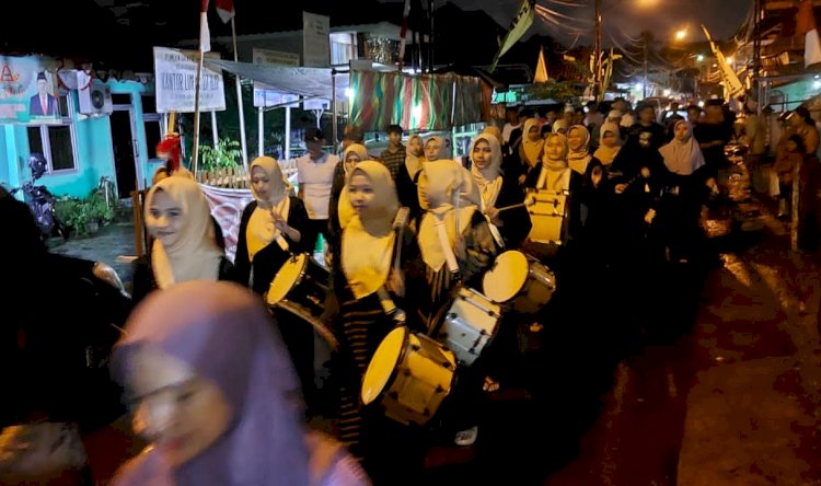 Tradisi Pawai 1 Syuro yang dilakukan warga Kelurahan 27 Ilir Palembang/Foto: Dudi Oskandar