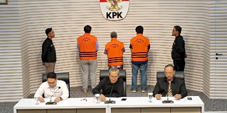 Konferensi pers penahanan 3 tersangka korupsi di PT PLN UIK SBS/RMOL