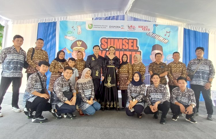 Penampilan dari Kontingen Empat Lawang kategori fashion desainer/handout