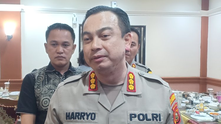 Kapolrestabes Palembang Kombes Pol Harryo Sugihhartono saat diwawancarai awak media/Foto: Denny Pratama