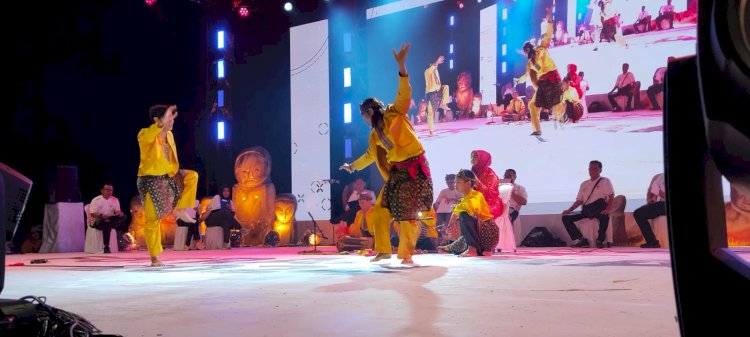 Penampilan kontingen Sumsel pada Festival Olahraga Tradisional Tingkat Nasional ke-XII tahun 2024. (ist/rmolsumsel.id) 