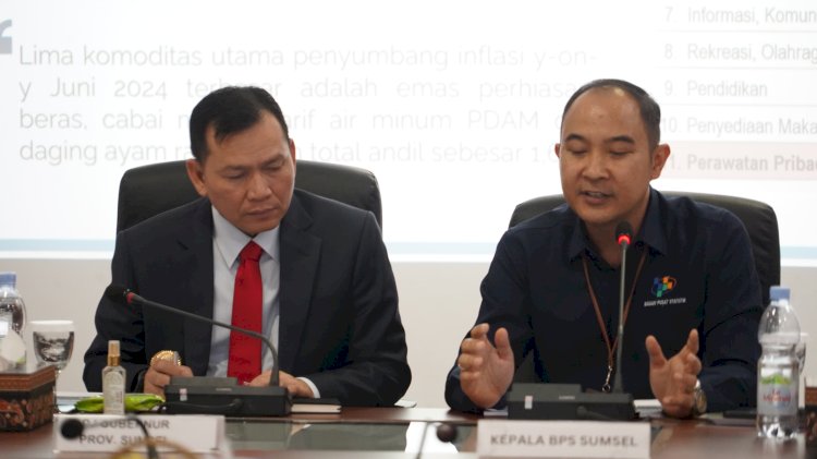 Kepala BPS Sumsel Moh Wahyu Yulianto saat paparan nilai tukar pertani (Maya Hasan/RMOLSumsel)