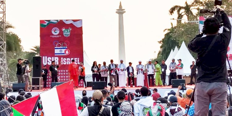 Aksi damai di Monas, menolak keikutsertaan Israel di Olimpiade Paris/RMOL