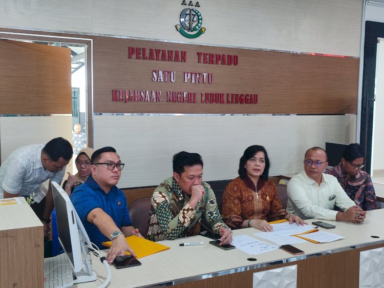 Kejaksaan Negeri Lubuklinggau menggelar pres rilis. (Dokumentasi Kejari Lubuklinggau)