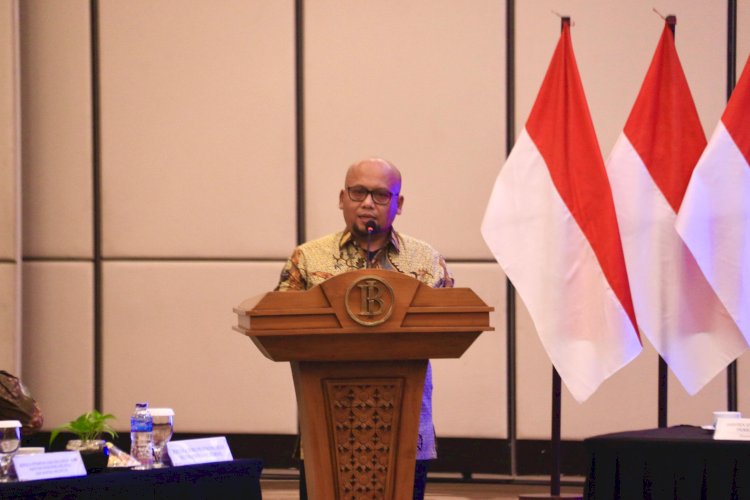 Deputi Kepala Perwakilan BI Sumsel Muhammad Latif saat memberikann paparan(Maya Hasan/RMOLSumsel.id)