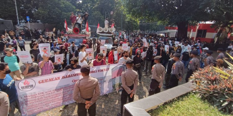 Ratusan massa Gempur adukan Cak Imin ke KPK/RMOL