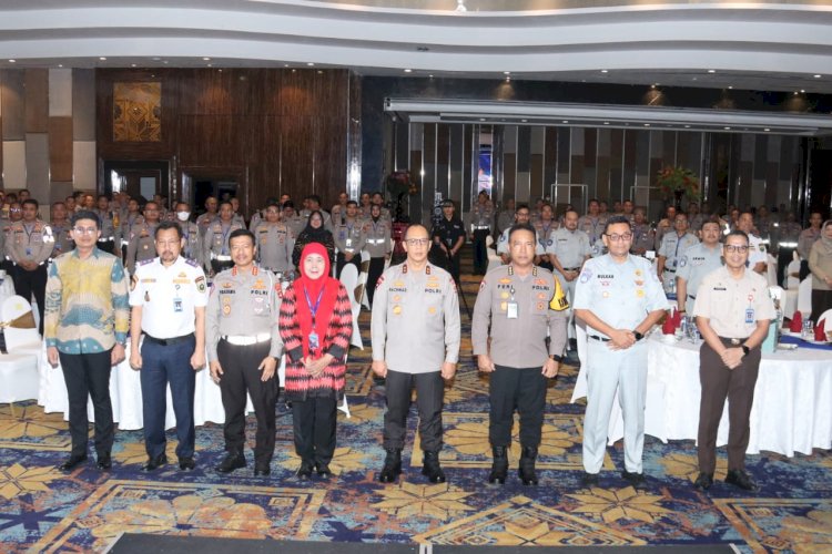 Kapolda Sumatera Selatan (Sumsel)  Irjen Pol. A.Rachmad Wibowo,SIK menghadiri dan membuka acara Rakernis Fungsi lalulintas TA.2024/ist