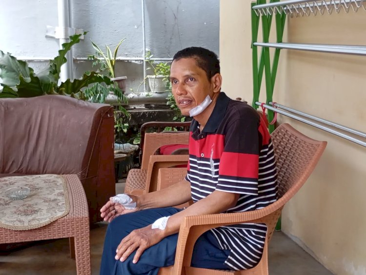 Nelson Lanin tukang ojek online kena begal penumpangnya sendiri . (Fauzi/RMOLSumsel.id)