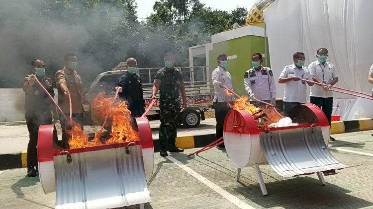 Pemusnahan barang bukti. (noviansyah/rmolsumsel.id) 