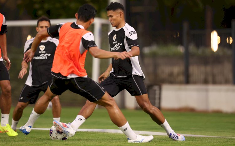 Pemain Timnas Indonesia menjalani sesi latihan/Foto:PSSI