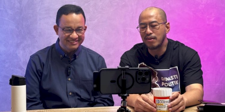 Komika Pandji Pragiwaksono saat mewawancarai Anies Baswedan/Ist