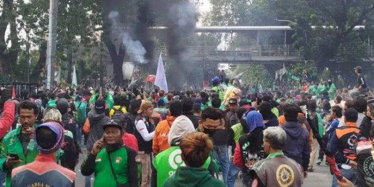 Unjuk rasa ojek online menuntut kejelasan nasib dari pemerintah di area Patung Kuda Arjuna Wiwaha, Jakarta Pusat, Kamis (29/8)/Ist
