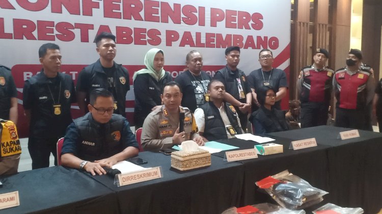 Polrestabes  Palembang saat melakukan gelar perkara ungkap kasus pembunuhan dan pemerkosaan gadis penjual balon, Rabu (5/9). (Denny Pratama/RMOLSumsel.id)