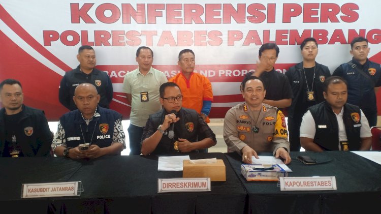 Tim gabungan Satreskrim Polrestabes Palembang bersama Jatanras Ditreskrimum Polda Sumsel melakukan gelar perkara atas kasus penembakan di Kalidoni, Selasa (10/9/2024). (Denny Pratama/RMOLSumsel.id)