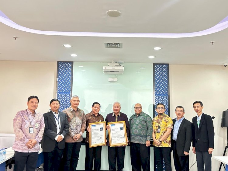  Bank Sumsel Babel meraih sertifikasi ISO 37001:2016, sebuah standar internasional yang mengukuhkan dedikasi institusi ini terhadap penerapan praktik bisnis yang bebas dari penyuapan. (Handout)