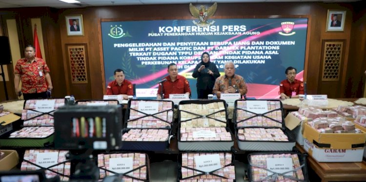 Barang bukti uang tunai sekitar Rp372 miliar yang disita Kejaksaan Agung/Puspenkum Kejagung