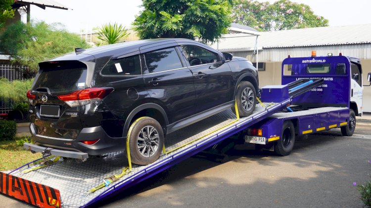Mobil car carrier hidrolik yang terbaru dari AstraWorld/Foto: Maya Hasan