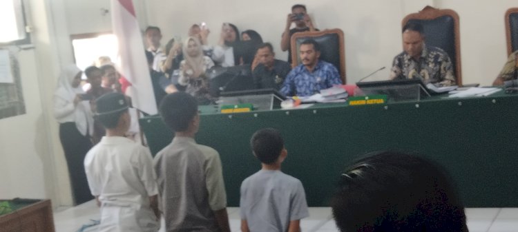 Pengadilan Negeri (PN) Palembang resmi menggelar sidang putusan kasus pemerkosaan dan pembunuhan yang melibatkan empat Anak Berhadapan dengan Hukum (ABH)/ist
