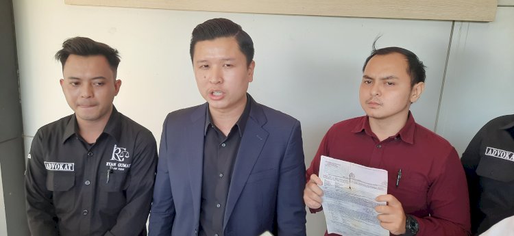 Tim Kuasa Hukum Sandi Fajri usai melapor ke Polda Sumsel. (ist/rmolsumsel.id) 