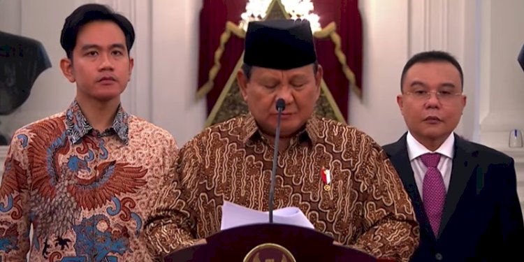 Tangkapan layar Presiden Prabowo Subianto didampingi Wapres Gibran Rakabuming Raka dan Wakil Ketua DPR Sufmi Dasco Ahmad di Istana Negara, Jakarta, Minggu, 20 Oktober 2024/RMOL
