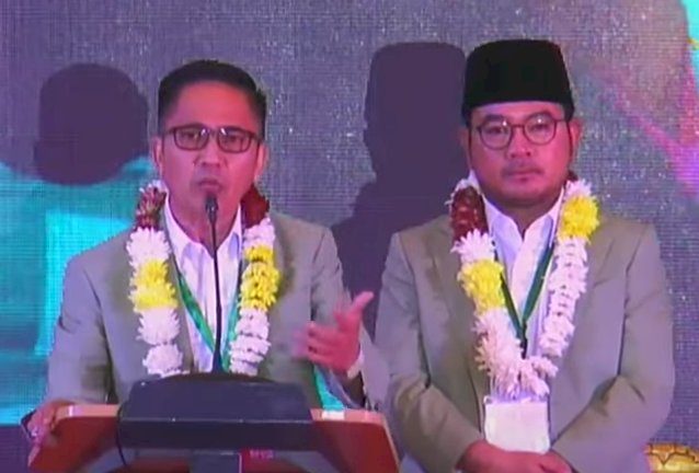 Pasangan calon Wali Kota dan Wakil Wali Kota Palembang nomor urut 2, Ratu Dewa dan Prima Salam saat penyampaian visi misi. (handout/rmolsumsel.id) 