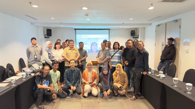 Foto bersama peserta 