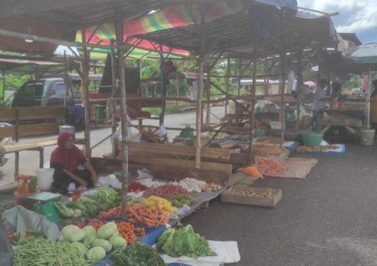 Pedagang di Pasar Pulau Emas Tebing Tinggi. (ist/rmolsumsel.id) 
