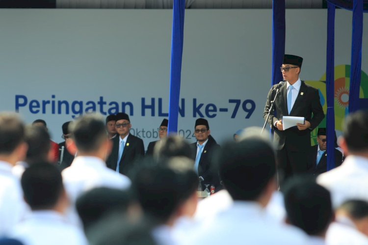 Direktur Utama PLN, Darmawan Prasodjo saat memberiman sambutan di hari listrik nasional ke-79. (Humas PLN/rmolsumsel.id)