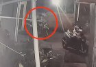CCTV Rekam Aksi Pencurian Motor di Parkiran Masjid Taman Islam Lubuklinggau
